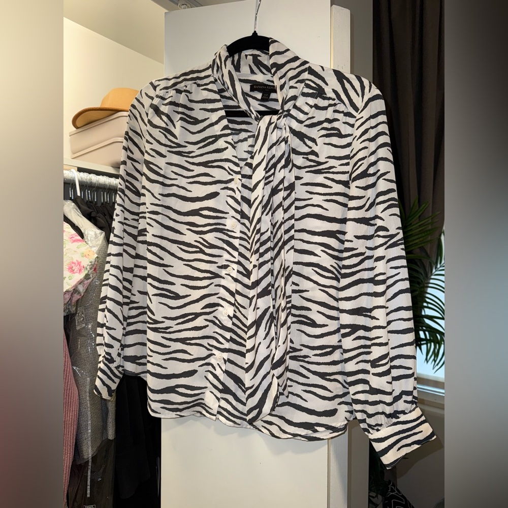 Banana Republic Black and White Zebra Print Blouse
